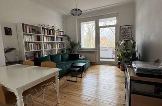 Immobilie mieten in 12053 Neukölln, Einziehen und Wohlfühlen bis Dez.2027: Charmante, möblierte Altbauwohnung mit Balkon nahe Temp. Feld