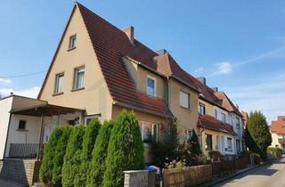 Haus kaufen in 07768 Kahla, Reihenendhaus mit 110 m² Wohnfläche und 401 m² Grundstück in zentraler Lage von Kahla