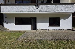 Wohnung kaufen in 78713 Schramberg, Nette 2 1/2 Zimmer-Wohnung mit Blick in die Natur!