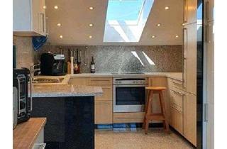 Wohnung kaufen in 83075 Bad Feilnbach, moderne 2-Zimmer Dachgeschosswohnung in Bad Feilnbach (Rosenheim)