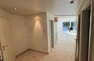 Wohnung mieten in Römerstraße 104, 69226 Nußloch, Stilvolle 4-Zimmer-Maisonettewohnung mit Garten, Balkon & Garage