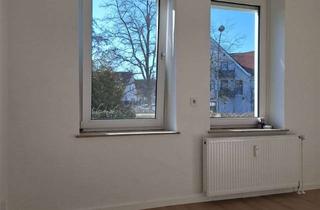 Wohnung mieten in Ordker Str., 32758 Detmold, Komplett sanierte 3-Zimmer+ Kü/Bad Erdgeschosswohnung in Detmold