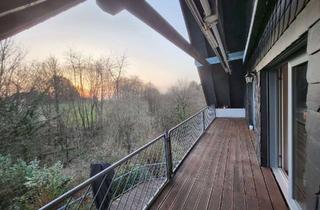 Wohnung mieten in Hintersteimel, 51766 Engelskirchen, Gepflegte 3-Zimmer Dachgeschosswohnung mit Balkon in Engelskirchen