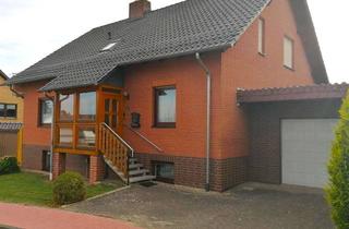 Einfamilienhaus kaufen in 37434 Rollshausen, Attraktives Einfamilienhaus mit gepflegtem, eingewachsenem Garten in ruhiger Lage in Rollshausen !