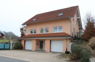 Einfamilienhaus kaufen in 35460 Staufenberg, Schönes, freistehendes Einfamilienhaus in Staufenberg-OT, Baujahr 2012 mit 2 Garagen!