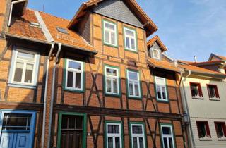 Haus kaufen in 38855 Wernigerode, Vollvermietetes 3-Familienhaus in der Wernigeröder Innenstadt