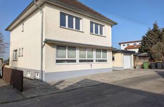 Haus mieten in Stieldorferhohn 45, 53639 Königswinter, Einfamilienhaus – Erstbezug nach Sanierung | Großer Garten | Fernsicht