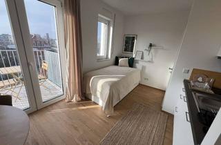 Immobilie mieten in Wiesenstrasse 11, 13357 Wedding, Charming Fully-Furnished Studio in Central Berlin – Top Floor