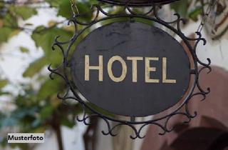 Gewerbeimmobilie kaufen in 45130 Essen, Hotel mit 28 Zimmern + Kapitalanlage +