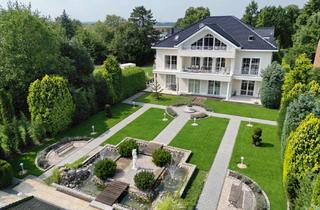 Haus kaufen in 50354 Hürth, Drei luxuriöse Wohnungen im Vierfamilienhaus zur Selbstnutzung/Vermietung mit traumhaftem Grundstück