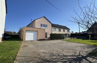 Haus kaufen in 54636 Idenheim, Idenheim - Gepflegtes Zweifamilienhaus mit Einliegerwohnung, Nähe Bitburg.
