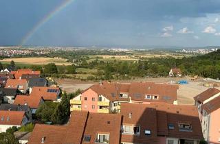 Wohnung kaufen in 71229 Leonberg, Leonberg - Provisionsfreie 3,5 Zimmerwohnung über den Wolken