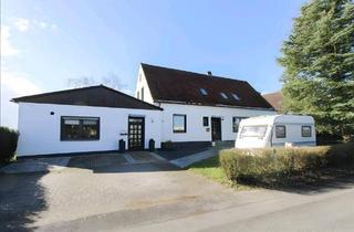 Einfamilienhaus kaufen in 32289 Rödinghausen, Rödinghausen - Haus + Bungalow - Wohnen und Einnahmen kombinieren