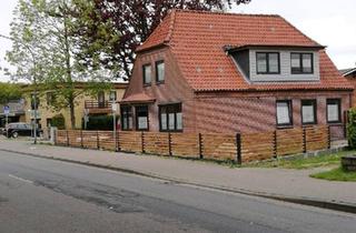 Einfamilienhaus kaufen in 25923 Süderlügum, Süderlügum - Haus zu verkaufen zu vermieten in Süderlügum