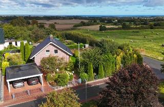 Einfamilienhaus kaufen in 23758 Oldenburg, Oldenburg in Holstein - Einfamilienhaus auf Traumgrundstück mit Ostseeblick