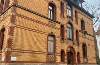 Wohnung kaufen in 36251 Bad Hersfeld, Bad Hersfeld - Großzügige 4-Zimmer-Altbau-Wohnung zum Kauf