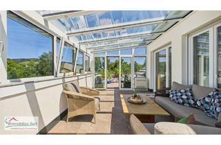 Penthouse kaufen in 54439 Saarburg, ALTERSGERECHTES WOHNEN! PENTHOUSE MIT GARAGE, WEITBLICK UND KOMFORT!