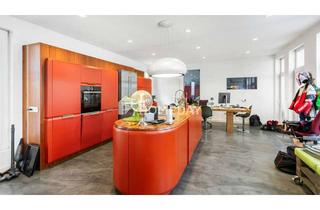 Loft kaufen in 50735 Niehl, Außergewöhnliches Loft mit Tinyhouse & vielseitiger Nutzung – Zwischen Workspace & Wohntraum