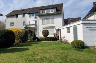 Wohnung kaufen in 53840 Troisdorf, MANNELLA *Dachgeschoss mit Gartennutzung* Sonnige Wohnung in zentraler Lage Troisdorfs
