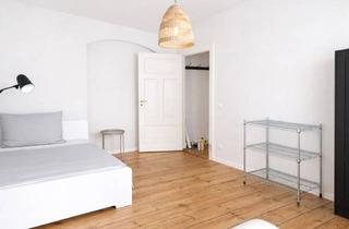 Wohnung kaufen in Nazarethkirchstraße 39, 13347 Wedding, Altbauwohnung ohne Sperrfrist | kurzfristig selbst nutzbar | Wedding