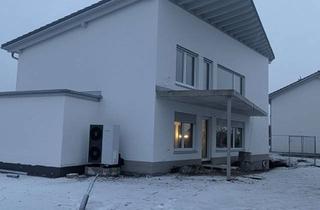 Wohnung mieten in Liebherrweg 15, 88451 Dettingen, 3-Zimmer Erdgeschosswohnung mit Garten und 2 Stellplätzen - Erstbezug in Dettingen