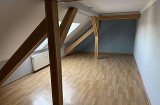 Wohnung mieten in 06844 Dessau-Roßlau, Helle 3-Zimmer Dachgeschosswohnung in Dessau-Ziebigk
