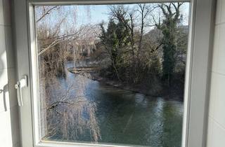 Wohnung mieten in Wasserburger Straße, 83352 Altenmarkt, Großzügige DG Wohnung mit offenem Wohn- und Schlafbereich - EBK