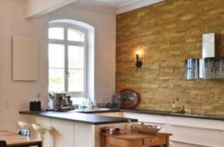 Wohnung mieten in 53639 Königswinter, Stilvolle Altbauwohnung mit Balkon & Petersberg-Blick – 3,5 Zimmer in bester Lage von Königswinter