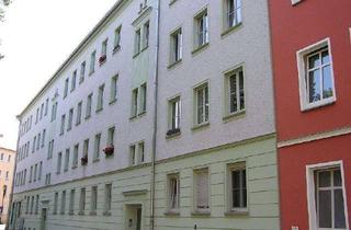 Wohnung mieten in Trauerberg 38, 14776 Neustadt, Zentrumsnah zu Hause: 3 Zimmer, Badewanne