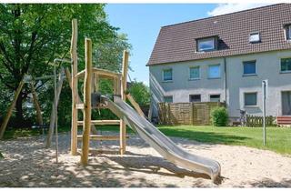 Wohnung mieten in Memeler Weg, 25524 Itzehoe, Helle Singlewohnung im Dachgeschoss