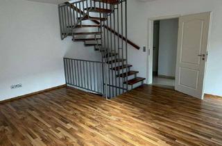 Wohnung mieten in Hermann-Löns-Str. 19, 53840 Troisdorf, Maisonette-Wohnung mit Garten & Garage