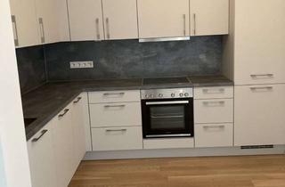 Wohnung mieten in Clara-Schumann-Straße, 93049 Westenviertel, Wunderschöne 2-Zimmer Wohnung mit Terrasse und EBK