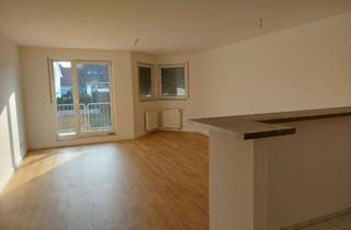 Wohnung mieten in Meißner Berg 81b, 01471 Radeburg, Helle 2-Zimmer-Wohnung mit Balkon zu vermieten