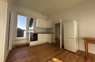 Wohnung mieten in Frau-Clara-Straße, 24340 Eckernförde, Kernsanierte Dachgeschosswohnung mit Balkon in der Innenstadt