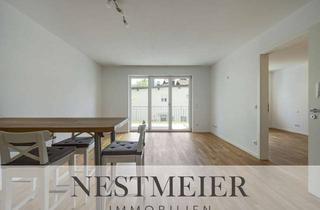 Wohnung mieten in Staudacher Straße 10, 83250 Marquartstein, Moderne, zentrale 2-Zimmer-Wohnung mit Süd-Balkon, Aufzug und Einzelgarage