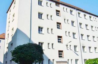 Wohnung mieten in Adlershelmstr., 04318 Anger-Crottendorf, ++Schicke 2-Rwhg..+++Tageslichtbad mit Dusche+++ san. Altbau++Südbalkon