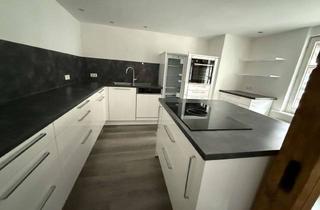 Wohnung mieten in 77716 Haslach, Großzügige Wohnung mit ca. 190 m² – viel Potenzial für Ihre Wohnideen