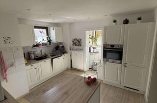 Wohnung mieten in 51503 Rösrath, 3,5-Zimmer Wohnung in Rösrath (90 m²) mit Terrasse, Stellplatz & Küche