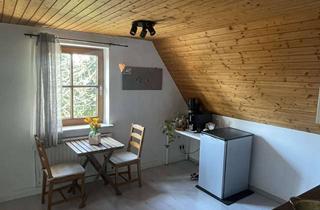 Wohnung mieten in Wippenhauser Straße 35, 85354 Freising, Helle 2-Zimmer Dachgeschosswohnung in Freising