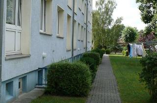 Wohnung mieten in Bahnhofstr. 19 c, 19273 Neuhaus, Ruhige 3-Zimmer-Wohnung mit EBK in naturnaher Lage