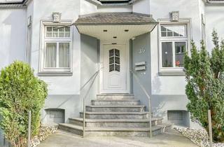 Wohnung mieten in Yorckstraße 35, 44789 Bochum, Altbaucharme mit Balkon - direkt beim Bergmannsheil!
