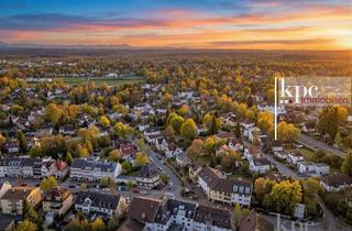 Villa kaufen in 82166 Gräfelfing, Gräfelfing! Walmdach-Villa mit sep. Gästehaus auf über 1.200m² Grund! Ausbaureserve (DG)!