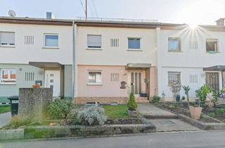 Haus kaufen in 72669 Unterensingen, Gepflegtes Reihenmittelhaus mit Einzelgarage in ruhiger Lage von Unterensingen