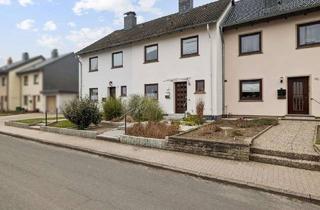 Haus kaufen in 24376 Kappeln, Charmantes Reihenmittelhaus mit Wohlfühlfaktor: Kamin, Terrasse und Sauna in Kappeln