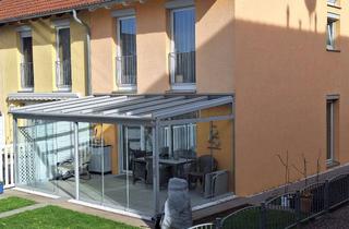 Haus kaufen in 75223 Niefern-Öschelbronn, Modernisiertes Reihenendhaus mit Wintergarten, Hobbyraum & Garage in ruhiger Wohngegend