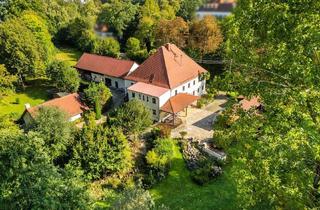 Haus kaufen in 82281 Egenhofen, Einmalig, prov.frei ! Wohn-/lifestyle Anwesen, 3 WE, ca. 480m² Wfl., 800m² Lagerfl., 7000 m² Grund