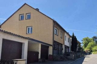 Doppelhaushälfte kaufen in 71634 Ludwigsburg, Ideal für große Familien: Doppelhaushälfte mit Garten und Garage in Ludwigsburg