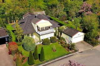 Einfamilienhaus kaufen in 67304 Eisenberg, Stilvolles Einfamilienhaus mit italienischem Flair in ruhiger Sackgasse – mit Doppelgarage