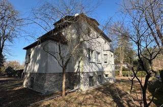 Einfamilienhaus kaufen in 14558 Nuthetal, Einfamilienhaus mit separater Einliegerwohnung auf großzügigem Grundstück