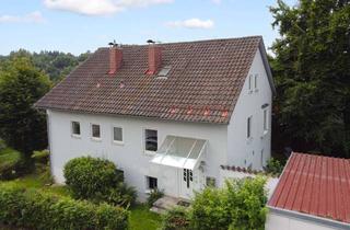 Mehrfamilienhaus kaufen in 94032 Innstadt, Mehrfamilienhaus in der Innstadt. Vermietet als Studenten-WG!